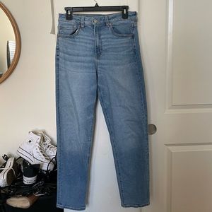 American eagle high waisted mom jeans